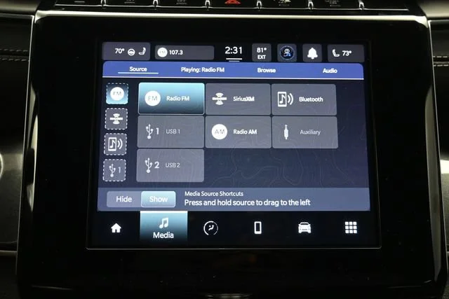 Used 2021 Velvet Red Pearlc Jeep Altitude image 16