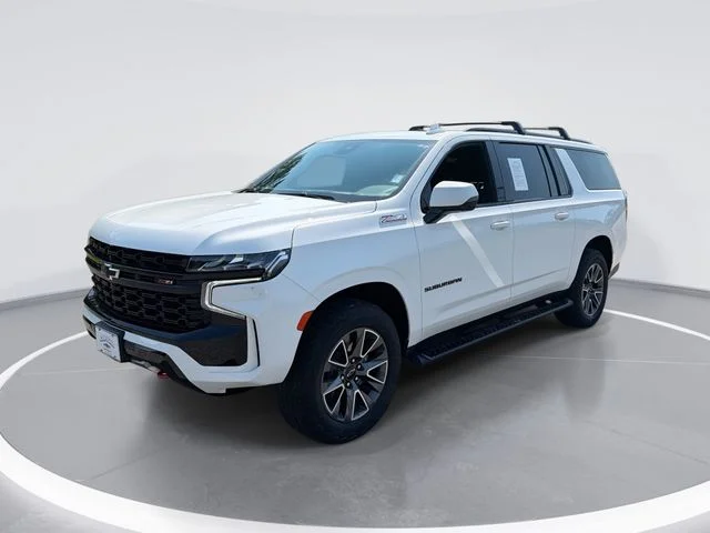 Used 2024 White Chevrolet Z71 image 1