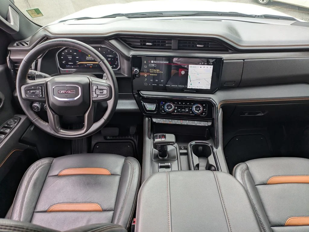 Used 2026 White GMC AT4 image 17