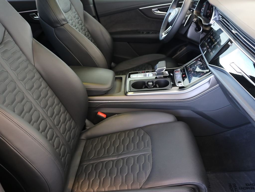 2023 Audi RS Q8 Base - Photo 38