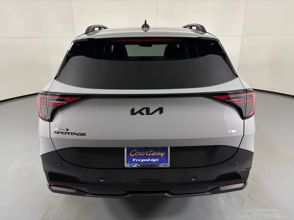 New 2026 Wolf Gray Kia X-Line image 7