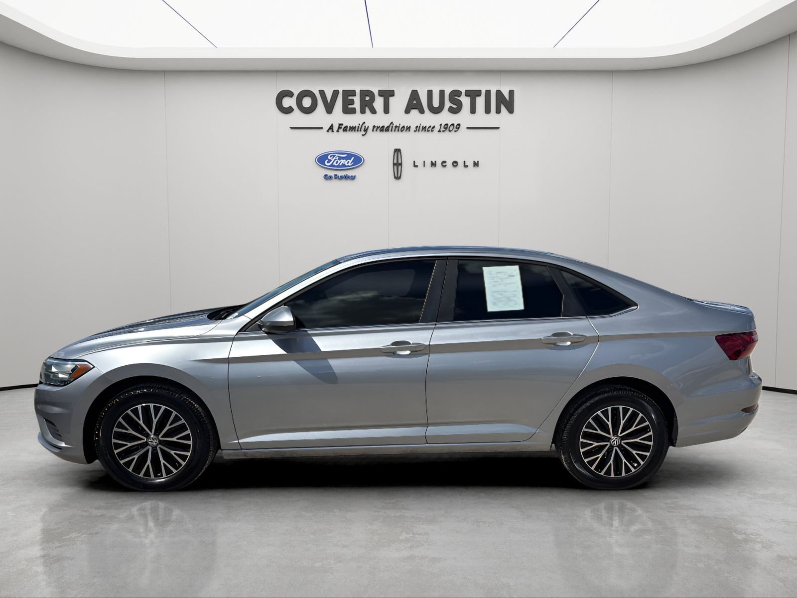 Used 2021  Volkswagen 1.4T SE image 2