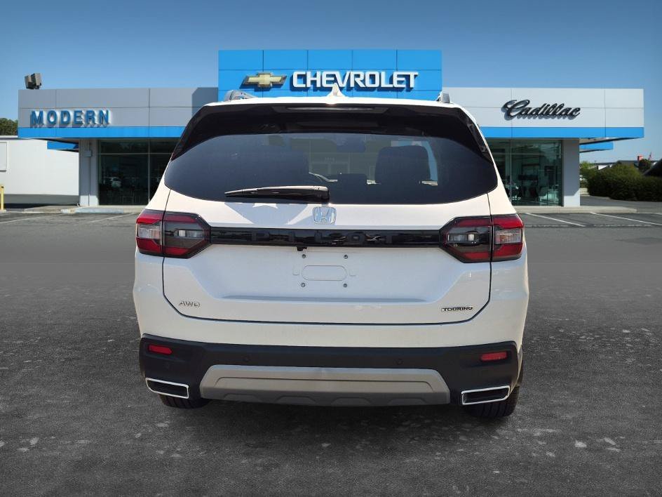 Used 2025 Platinum White Pearl Honda Touring image 4