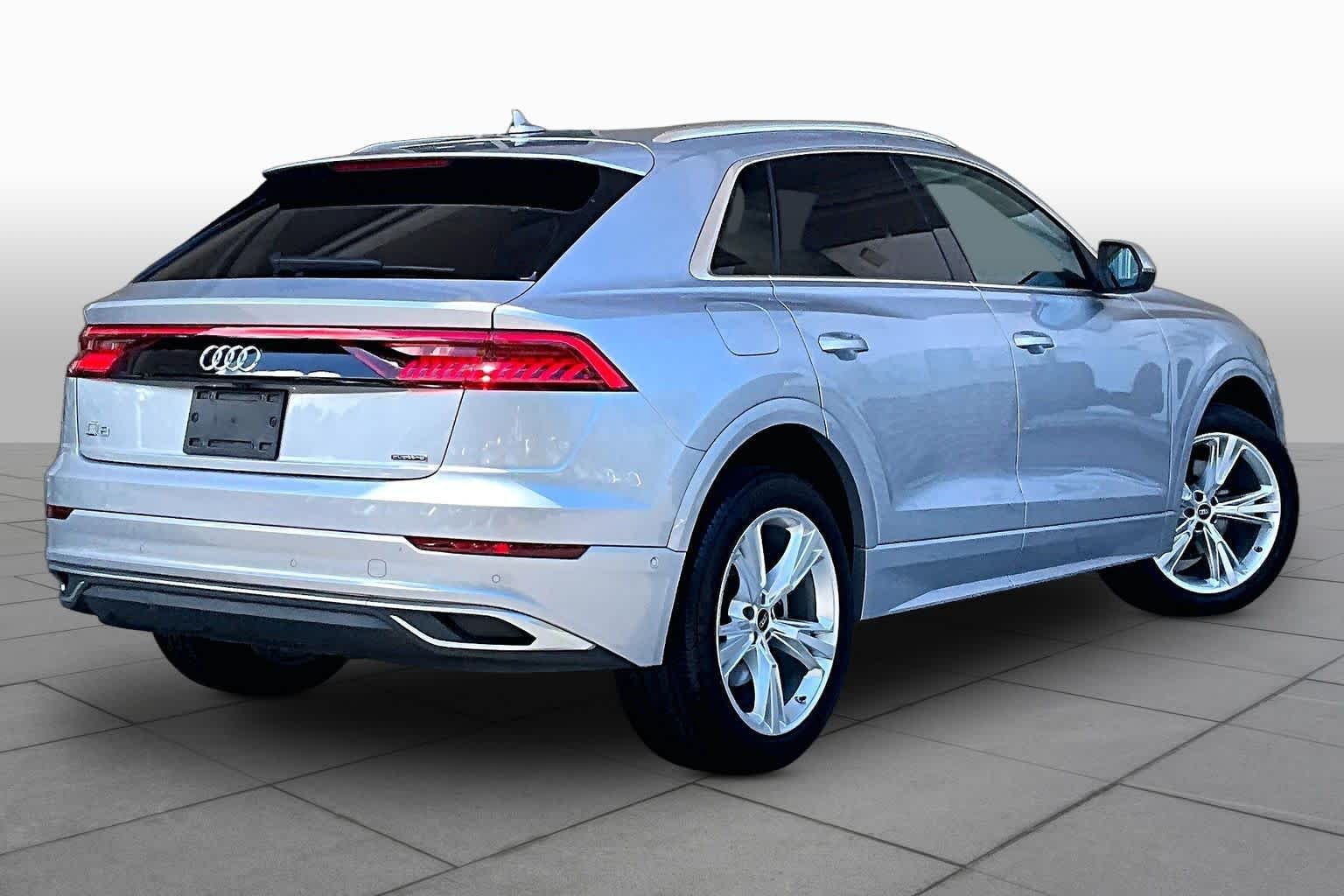 Used 2022 Florett Silver Metallic Audi Premium Plus image 13