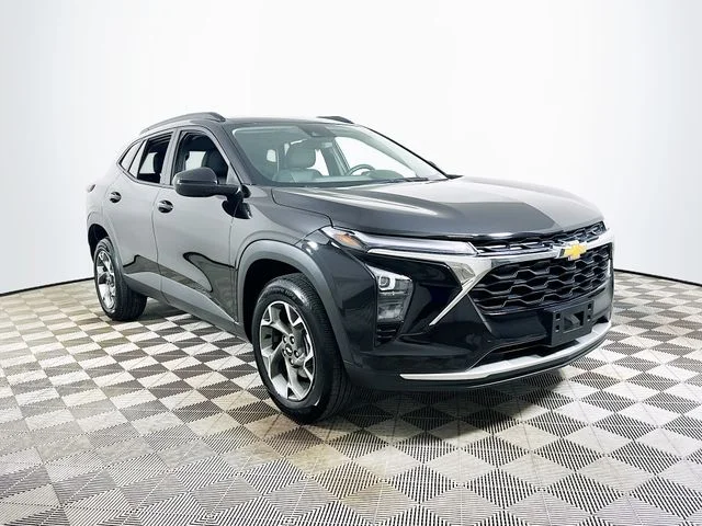 Certified Pre-Owned 2025 Chevrolet Trax LT