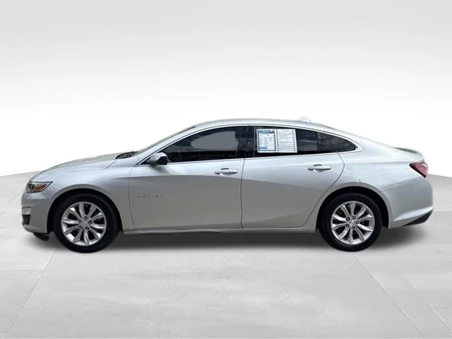 Used 2020 Silver Chevrolet LT image 4