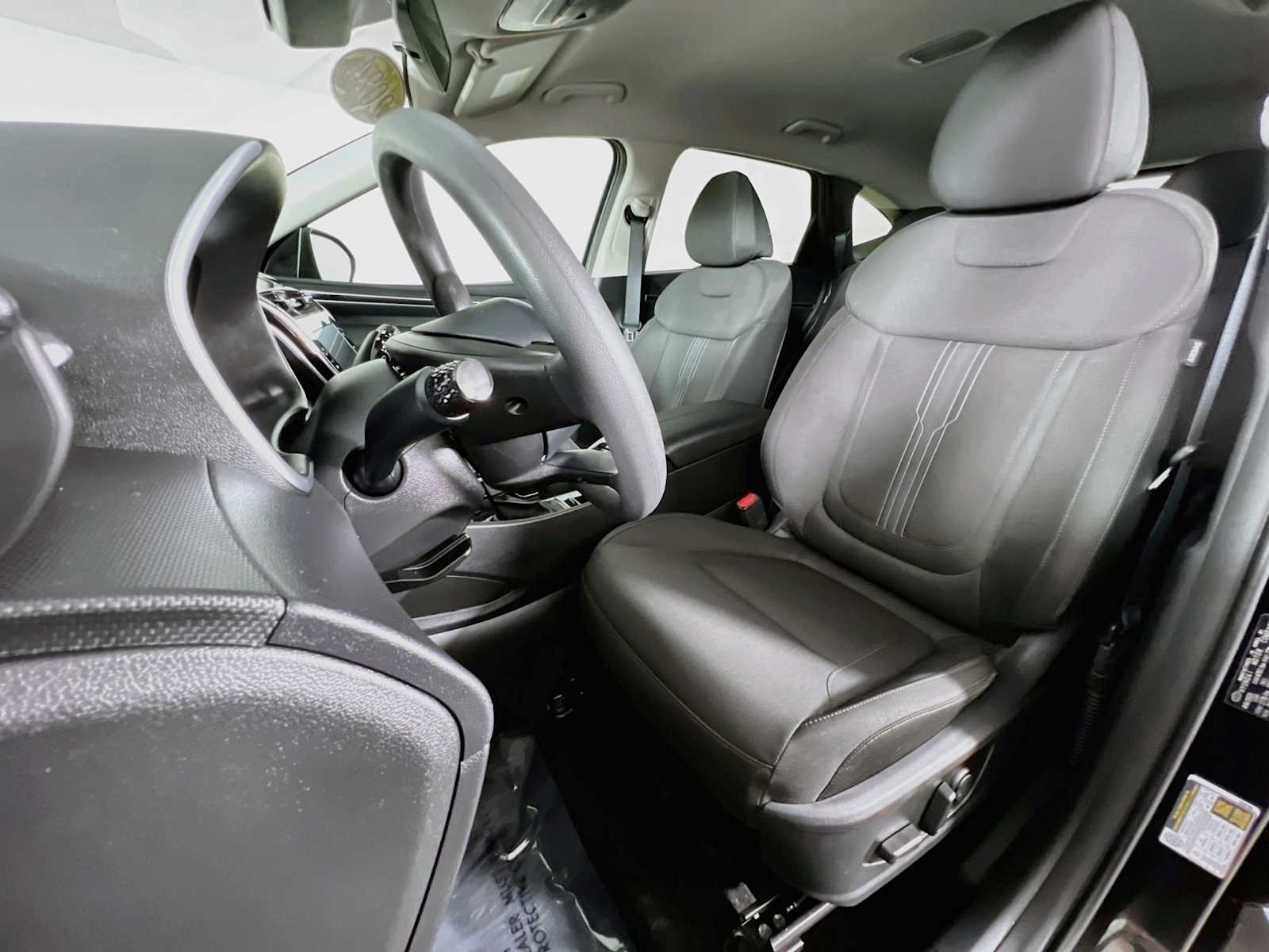 Used 2024 Black Pearl Hyundai SEL image 21