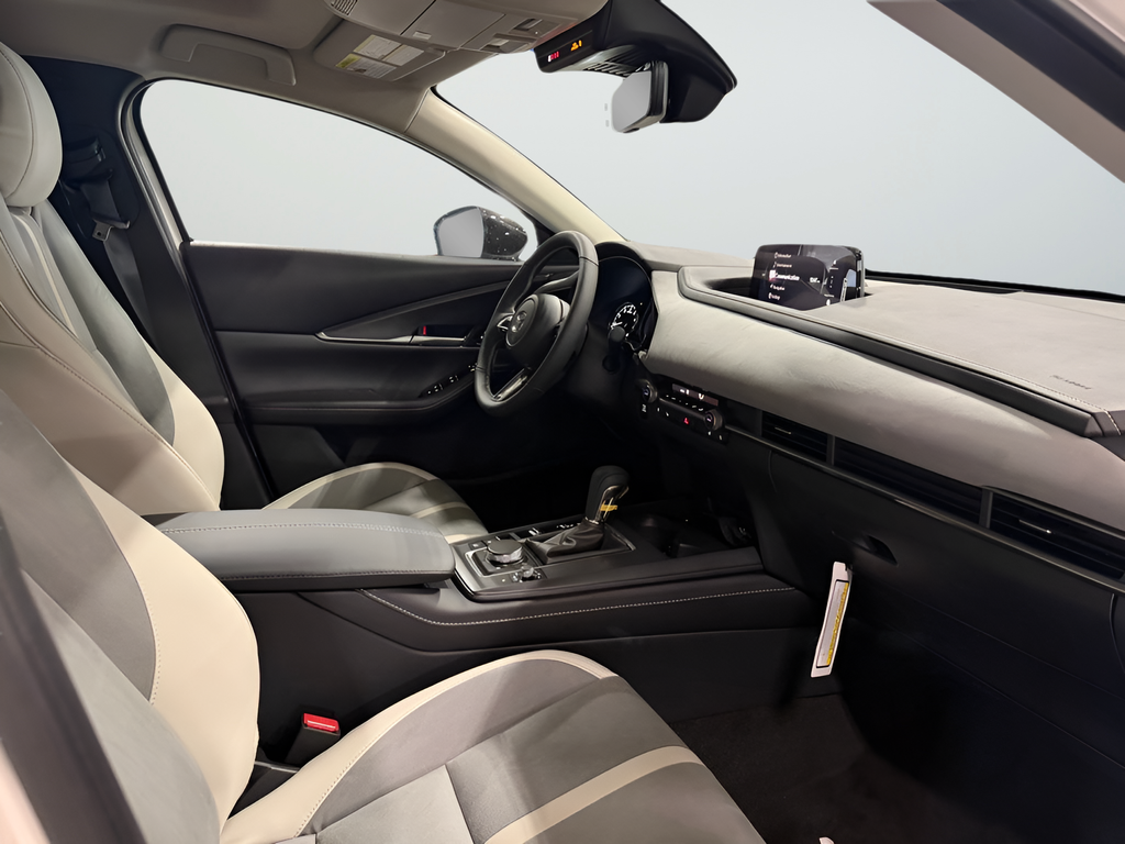 New 2026 Snowflake White Pearl Mazda 2.5 Turbo Aire Edition image 27