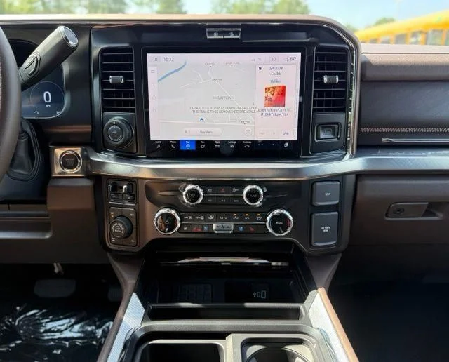 New 2026 Glacier Gray Metallic Tri-Coat Ford F-350® King Ranch® image 24