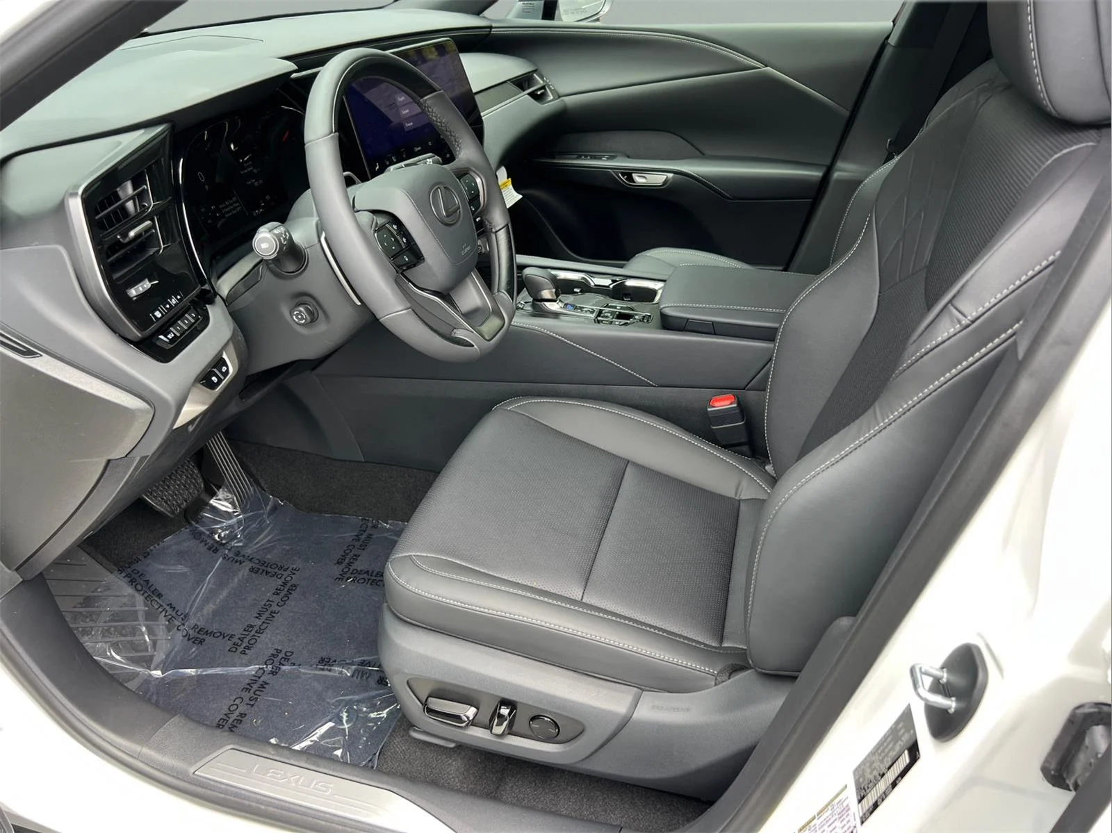 New 2026 Eminent White Pearl Lexus RX 350h Premium+ image 9