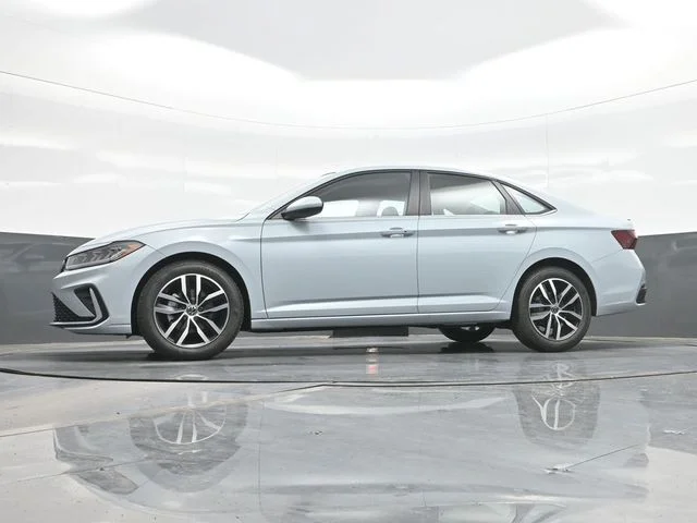 New 2026 Gray Volkswagen 1.5T SE image 21