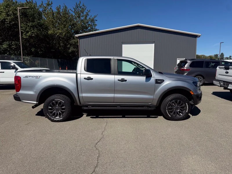 Used 2020 Silver Ford XLT image 11