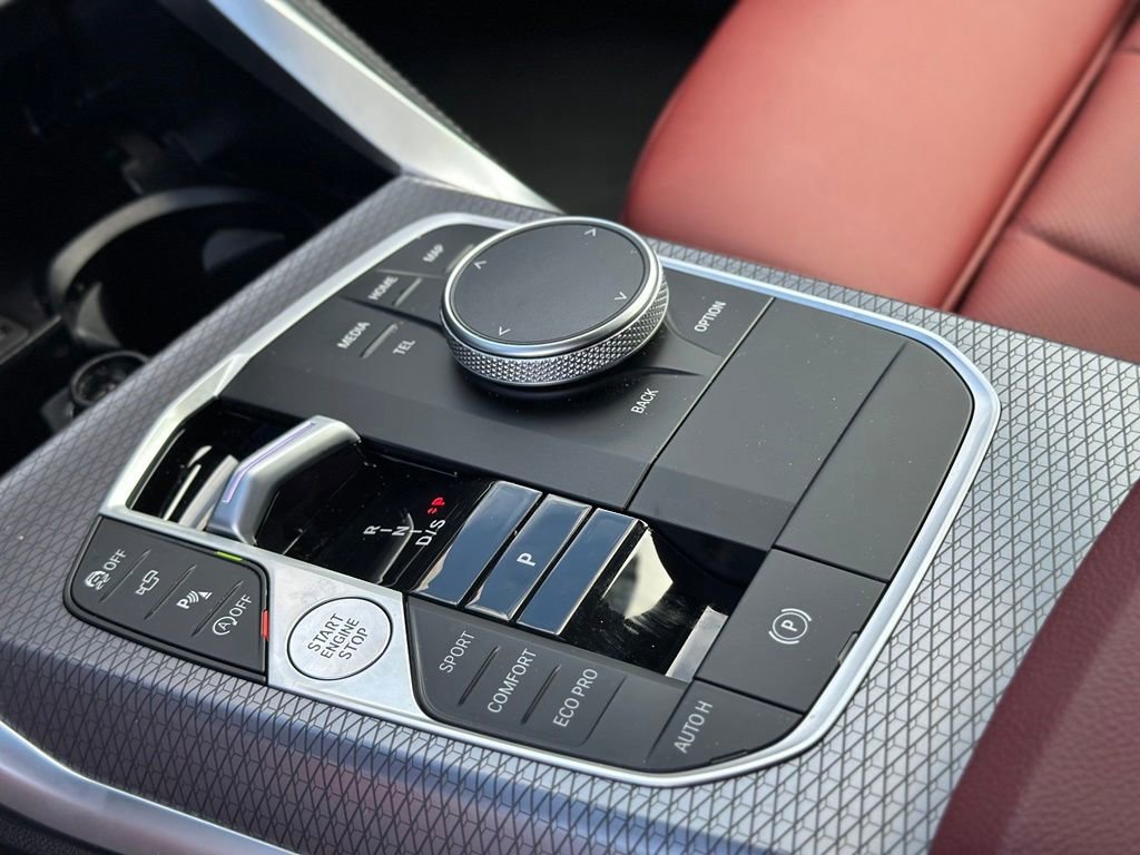 New 2026 Black Sapphire Metallic BMW 430i xDrive image 35