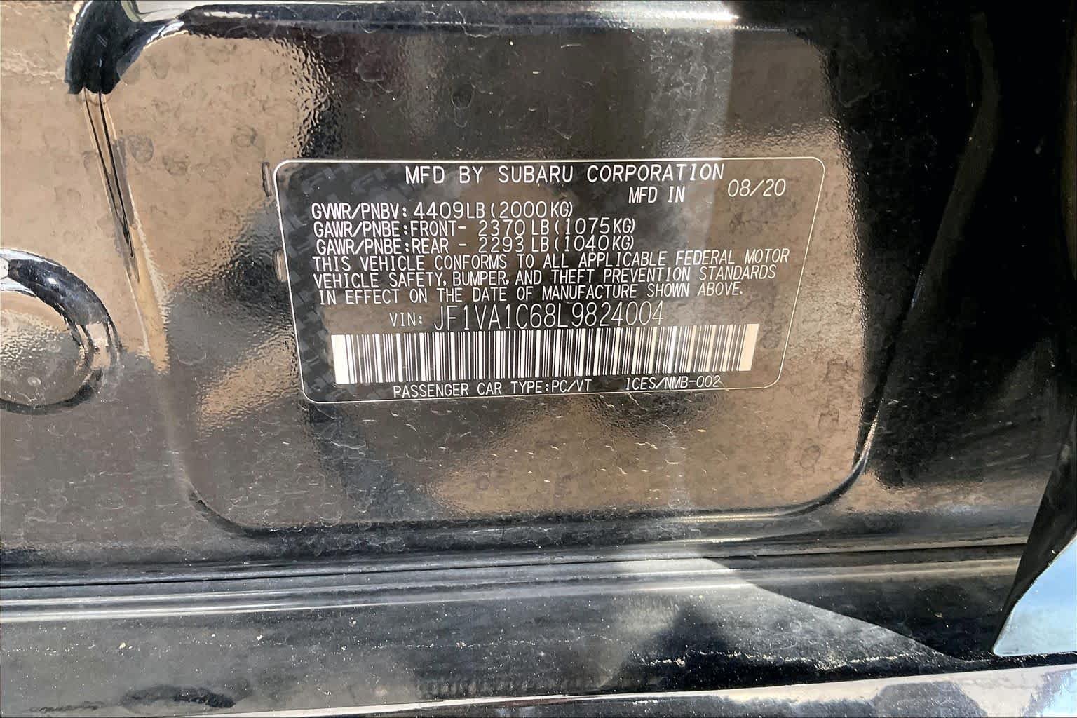 Used 2020 Crystal Black Silica Subaru Premium image 33