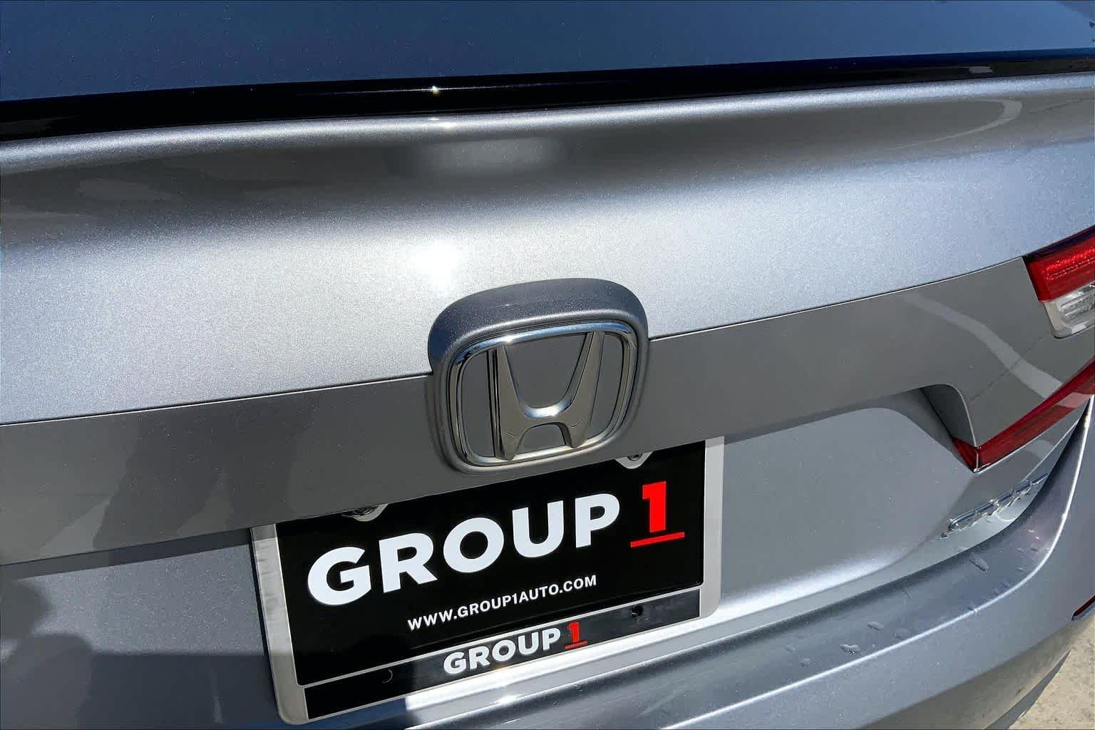 Used 2021 Lunar Silver Metallic Honda Sport image 30