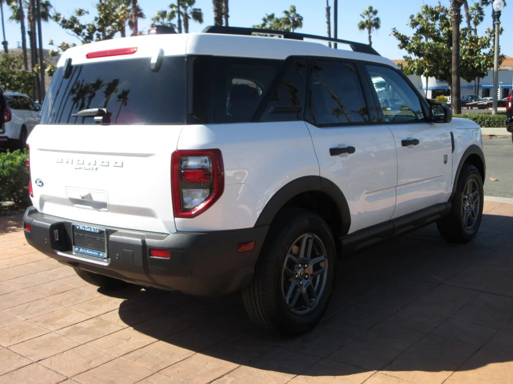 New 2026 Oxford White Ford Big Bend image 4