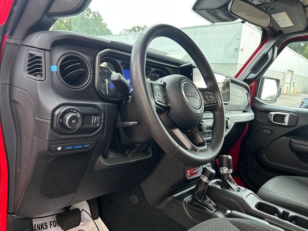 Used 2024 Red Jeep Rubicon 4xe image 10