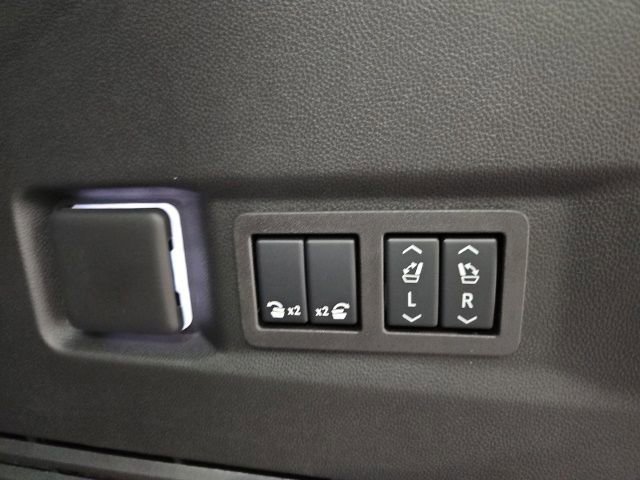 2025 Chevrolet Tahoe Premier - Photo 14