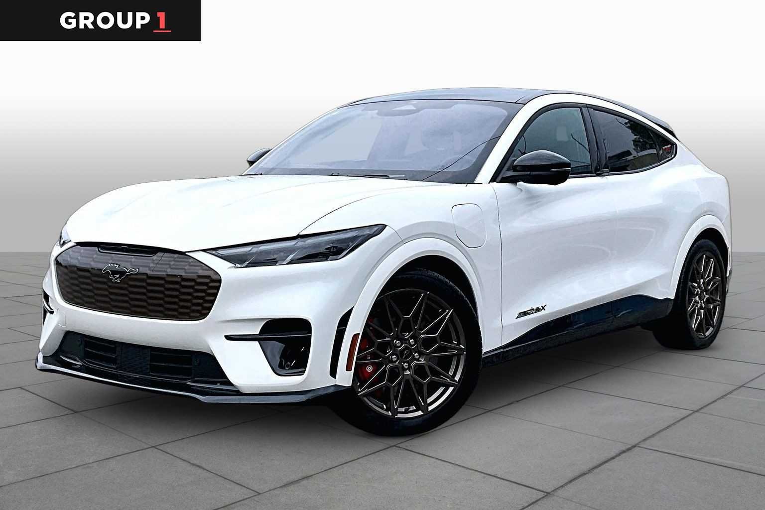 2025 Ford Mustang-Mach-e GT's photo