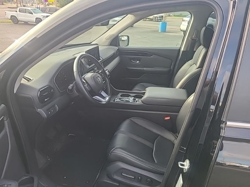 Used 2024  Honda EX-L image 13