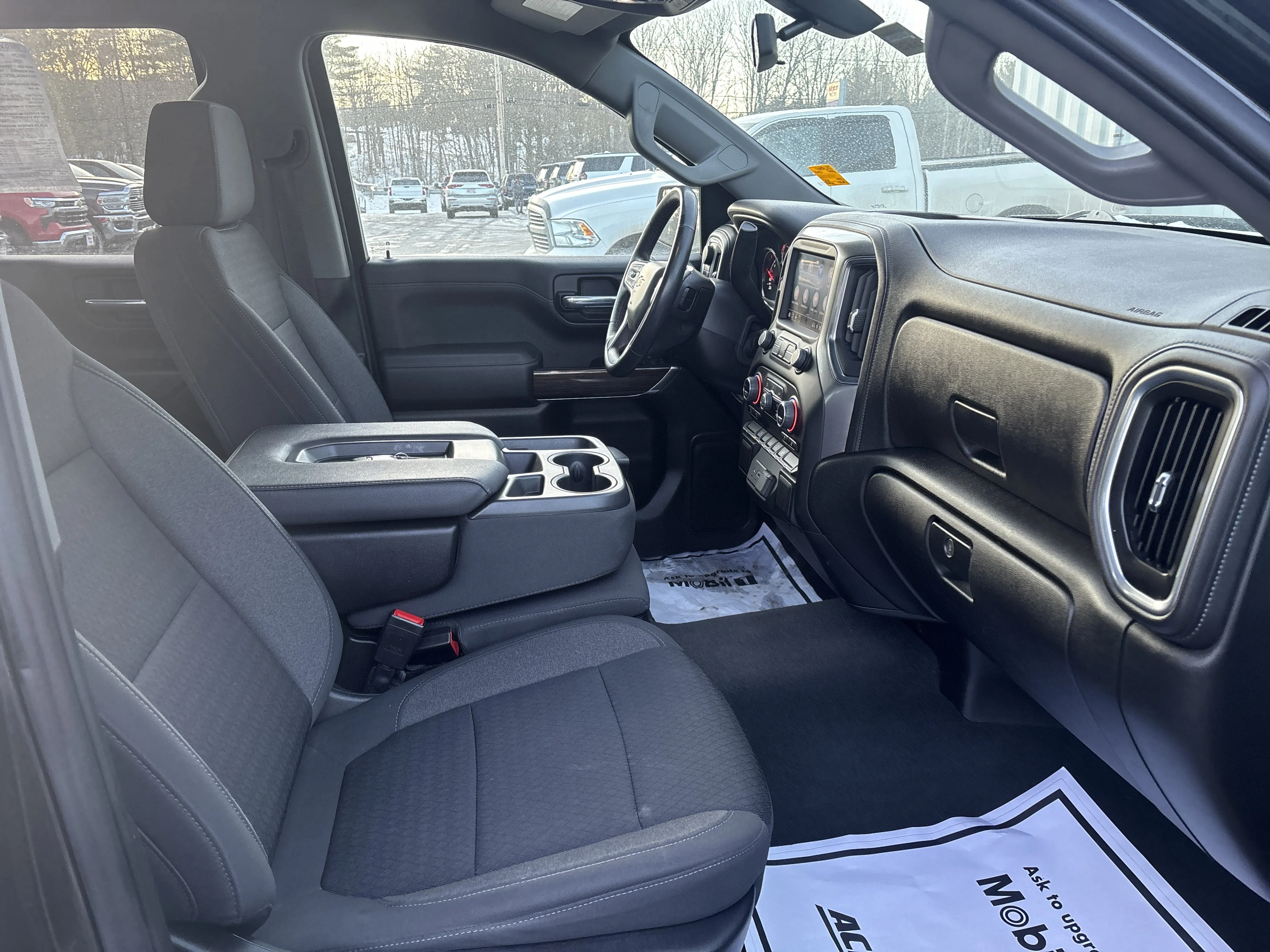 2022 Chevrolet Silverado 1500 LT - Photo 14