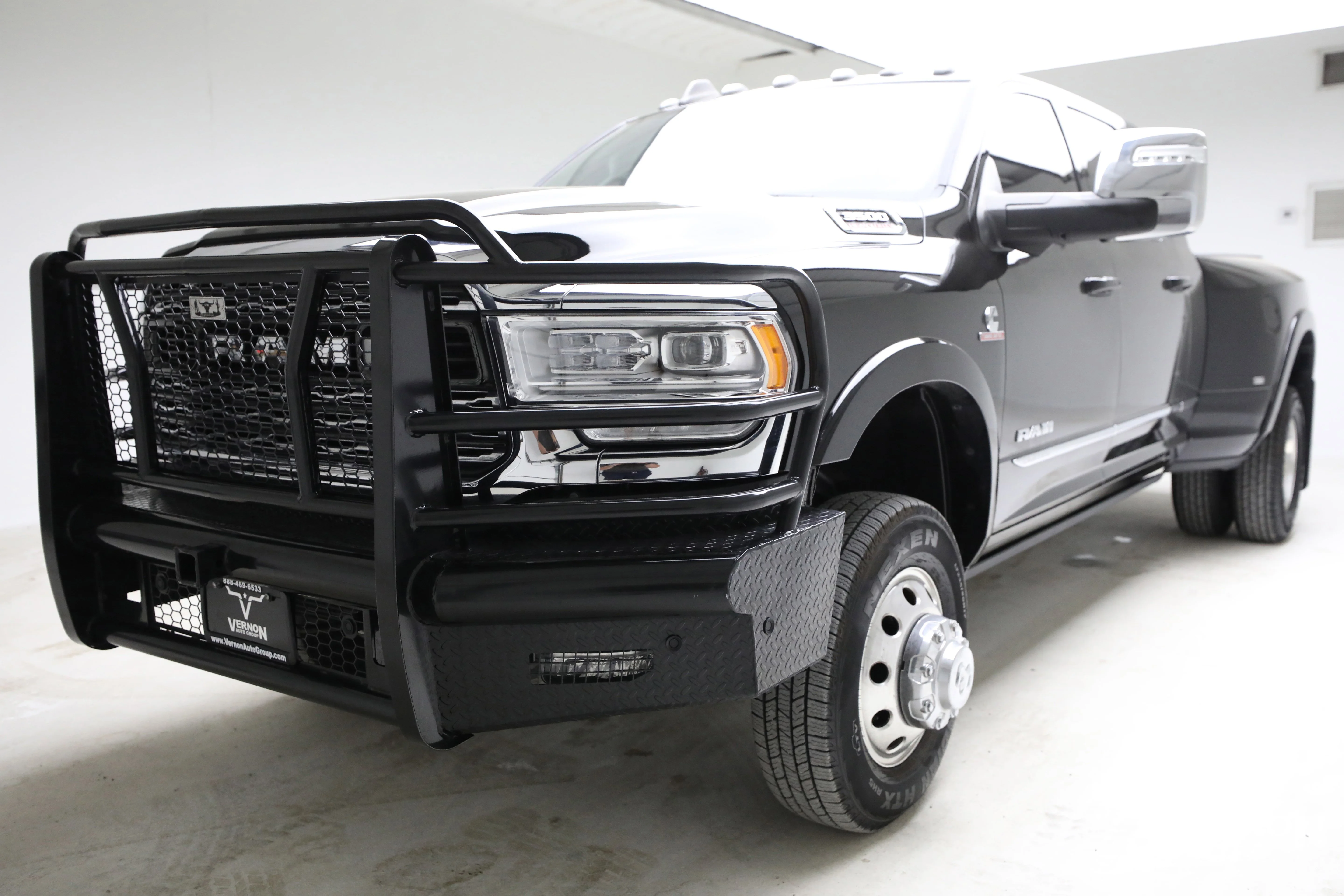 2024 RAM 3500 Limited 4X4 Mega Cab's photo