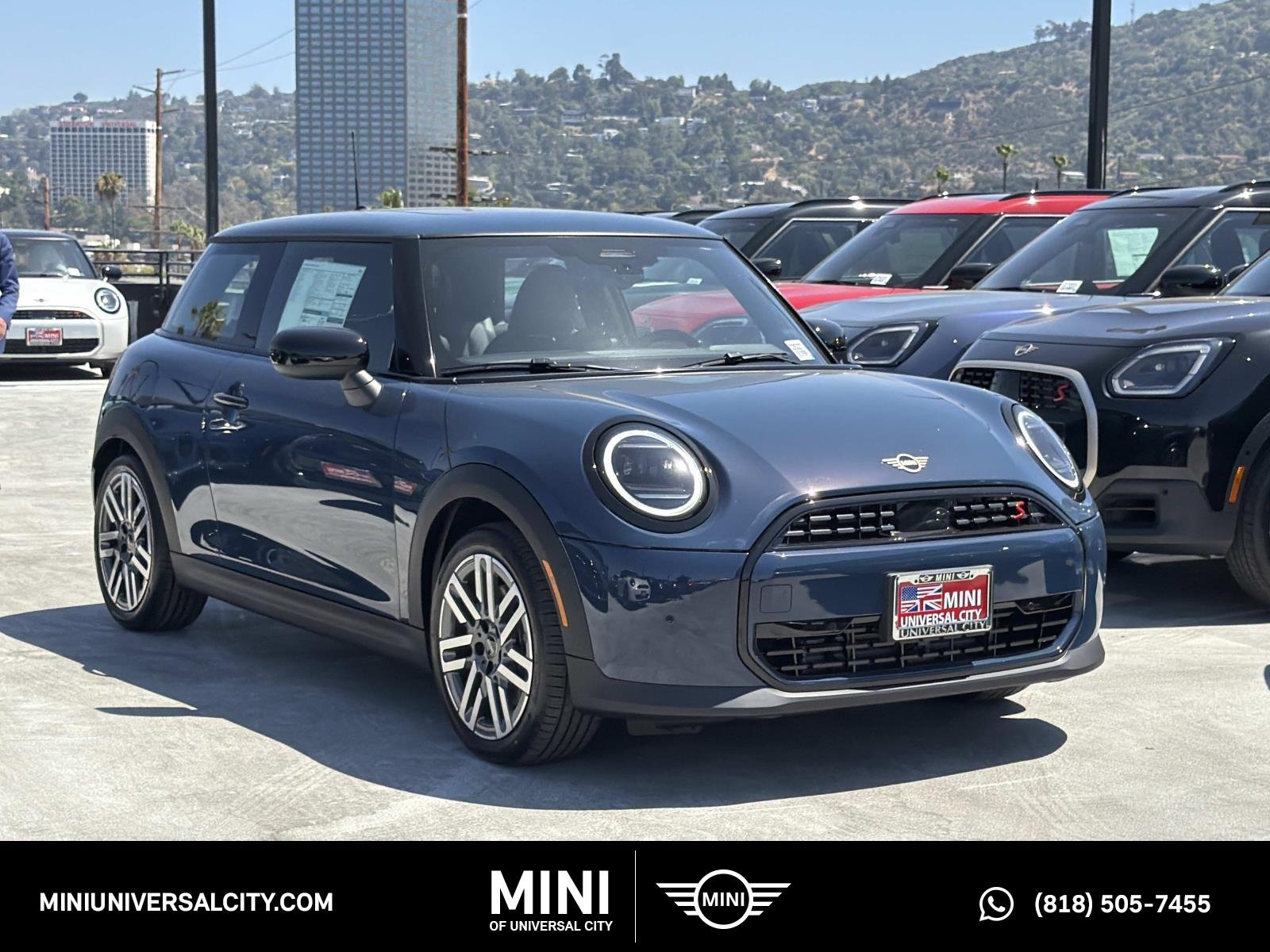2026 MINI Hardtop Cooper S Signature's photo