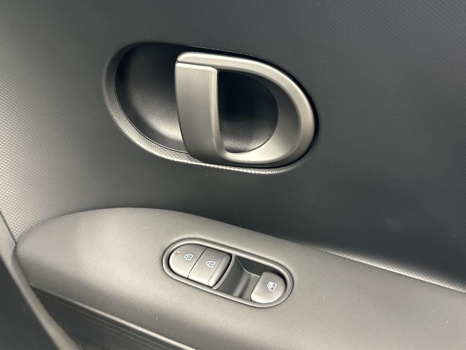 New 2026 Cyber Gray Hyundai SEL image 40