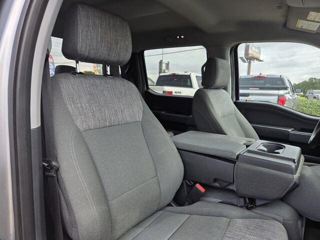 Used 2023 Iconic Silver Metallic Ford XLT image 30