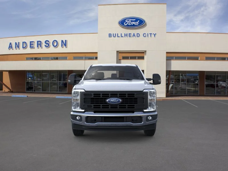 New 2026 Oxford White Ford XL image 6