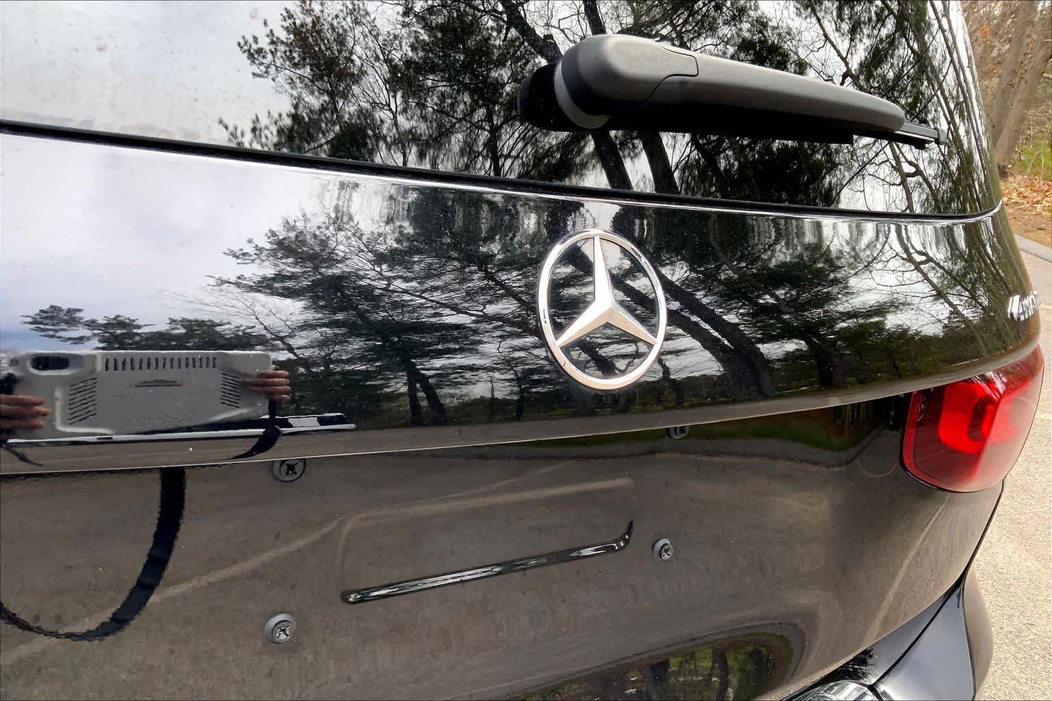 Used 2022 Night Black Mercedes-Benz GLB 250 image 30