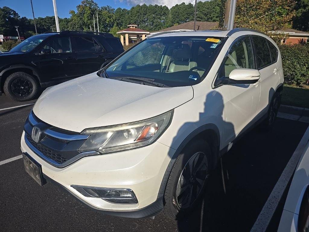 Used 2016  Honda Touring image 2