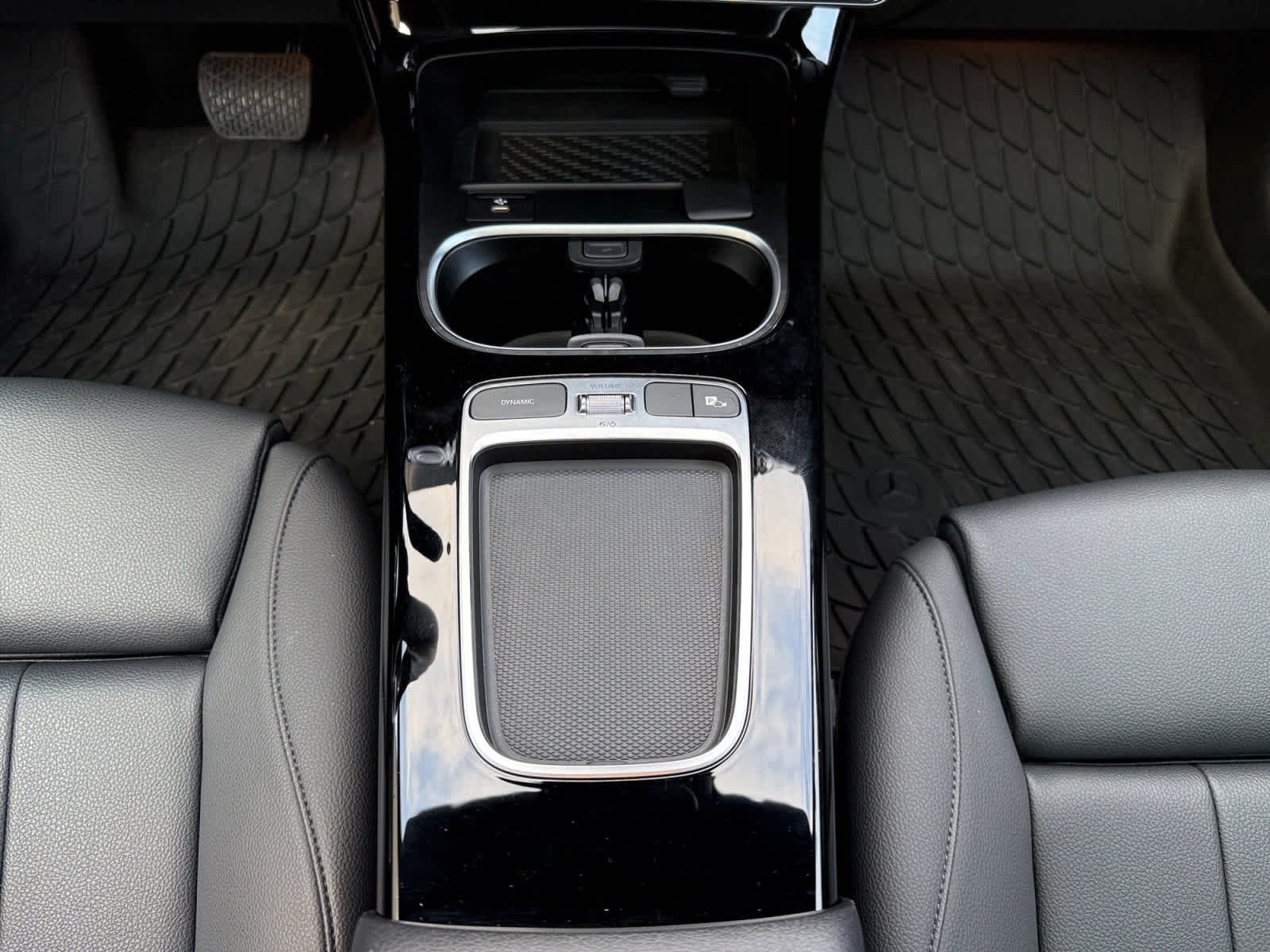 Certified Used 2025 Polar White Mercedes-Benz CLA 250 image 15