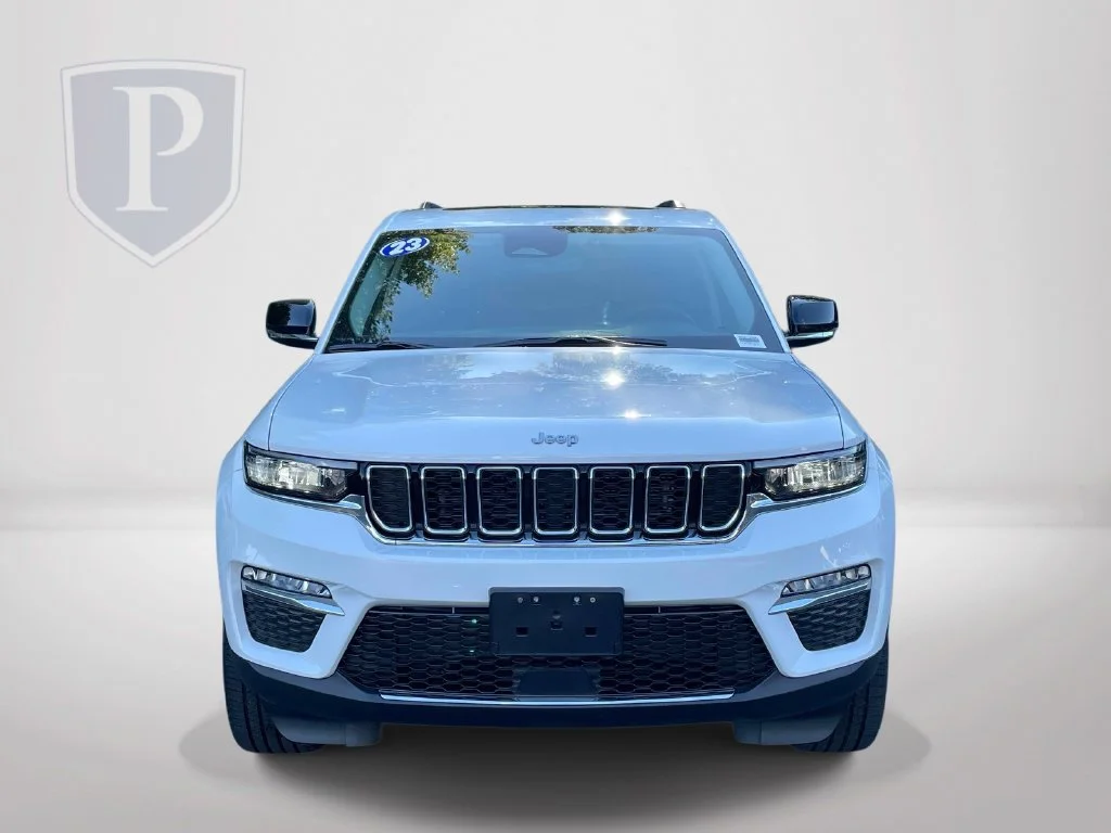 Used 2023 White Jeep Limited image 3