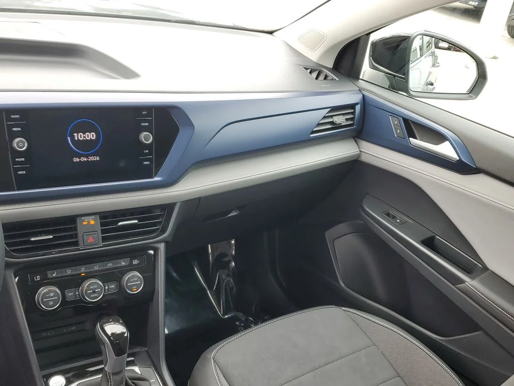 Used 2024 Gray Volkswagen 1.5T SE image 21