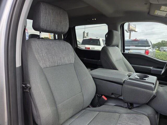 Used 2023 Iconic Silver Metallic Ford XLT image 30