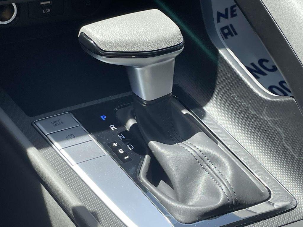 New 2026 Gray Hyundai SE image 27