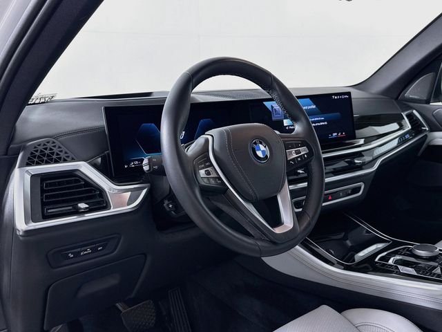 Used 2024 Alpine White BMW xDrive50e image 9
