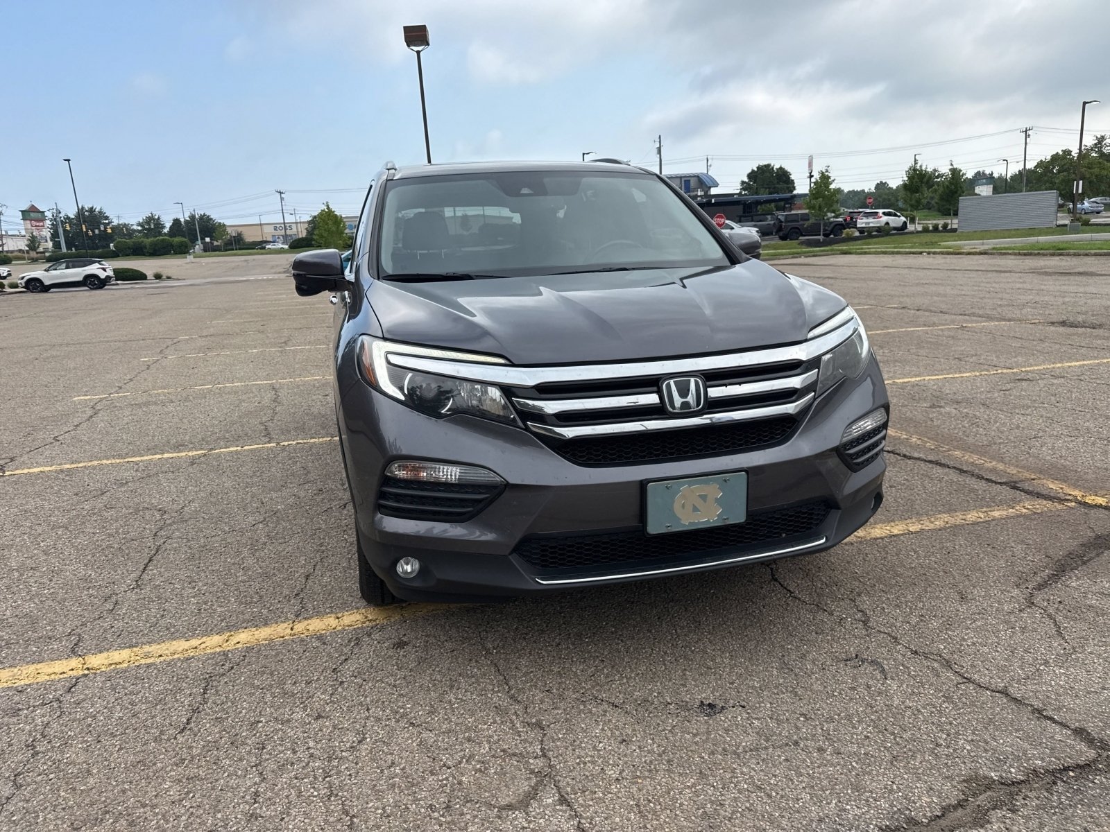 Used 2017 Modern Steel Metallic Honda Touring image 14