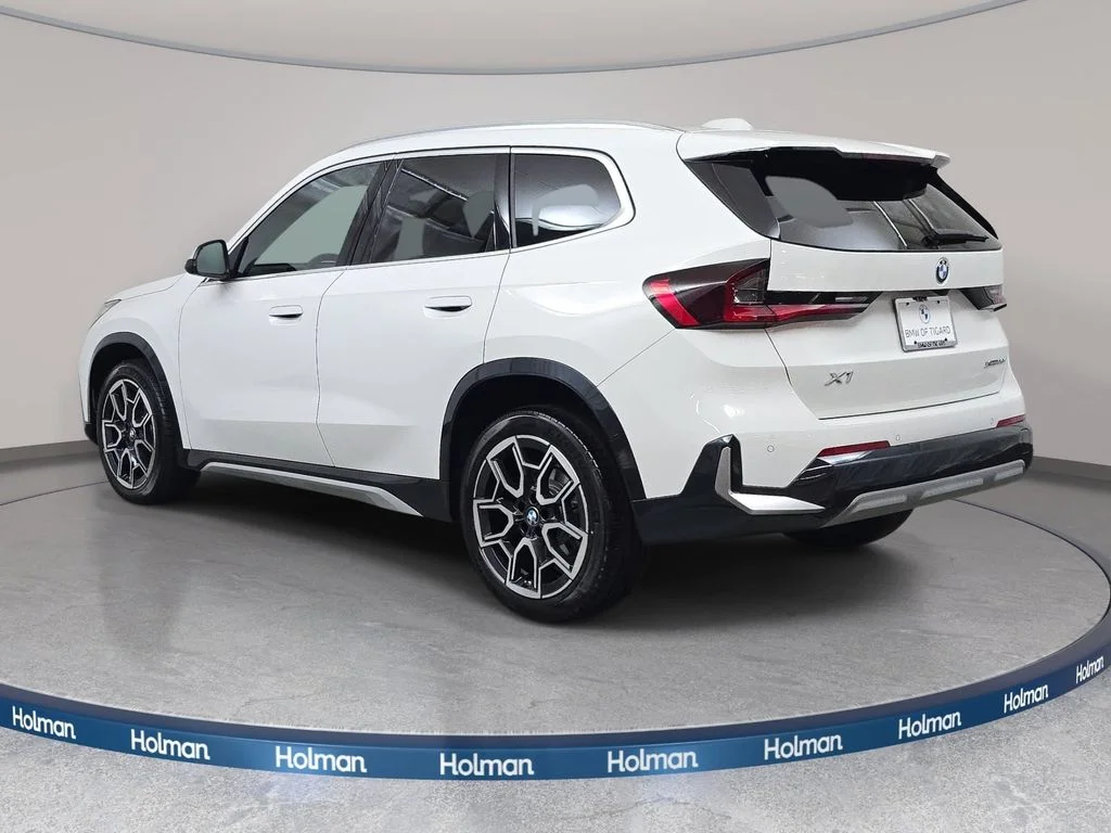 Used 2024 Alpine White BMW xDrive28i image 8