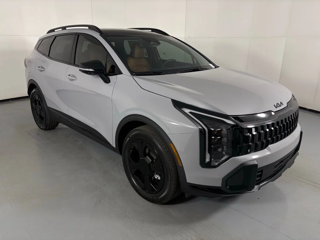 New 2026 Wolf Gray Kia X-Line image 2