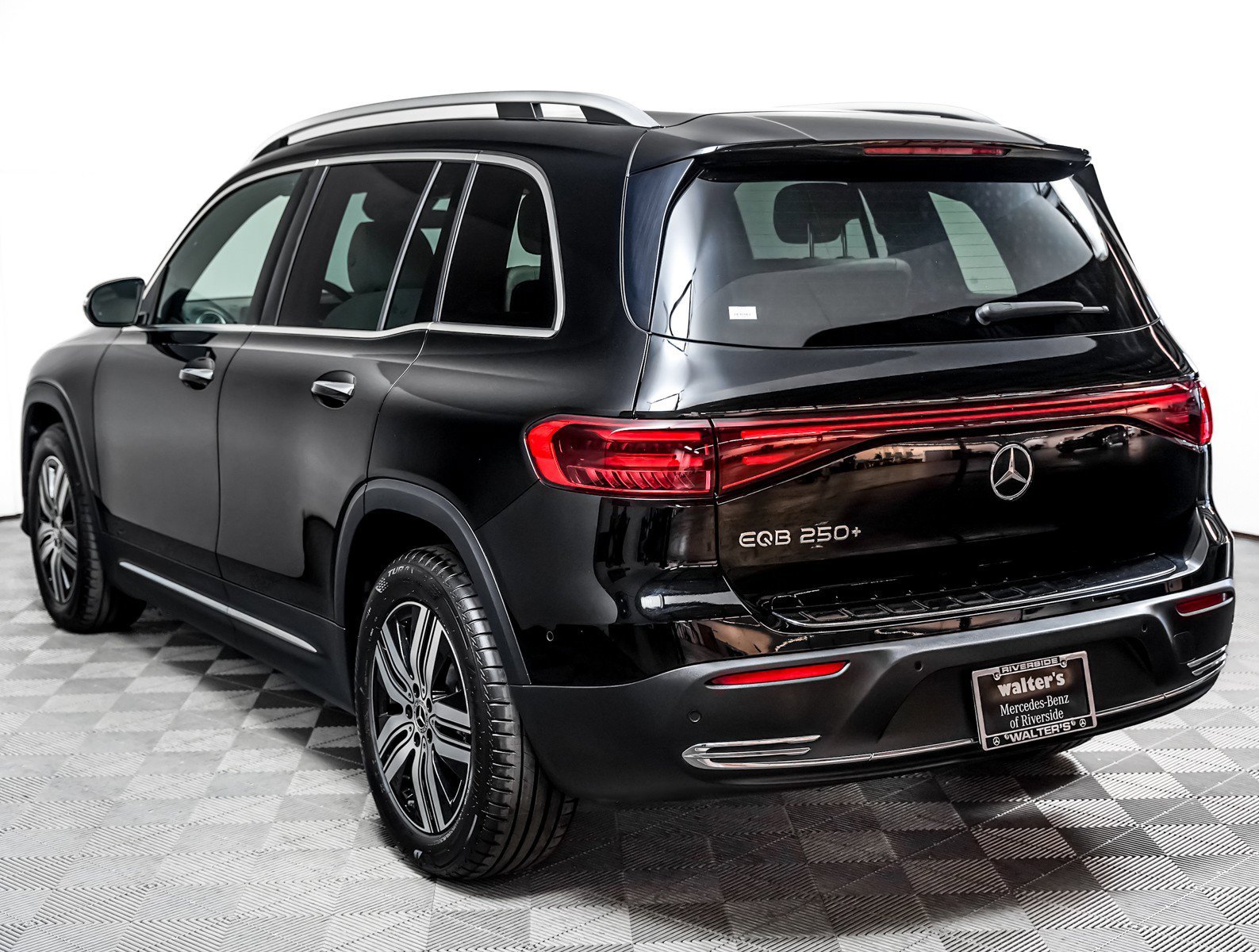 Certified 2024 Mercedes-Benz EQB Base with VIN W1N9M0CB8RN094601 for sale in Riverside, CA