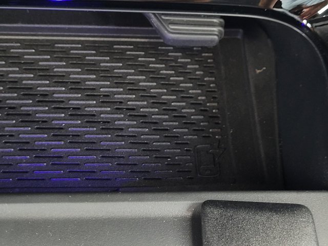 2025 Mercedes-Benz GLB Base - Photo 52