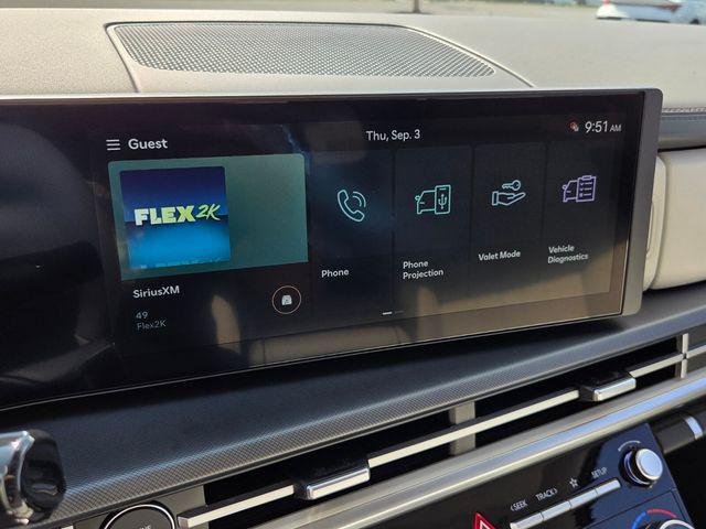 New 2027 Gray Hyundai SEL FWD image 19