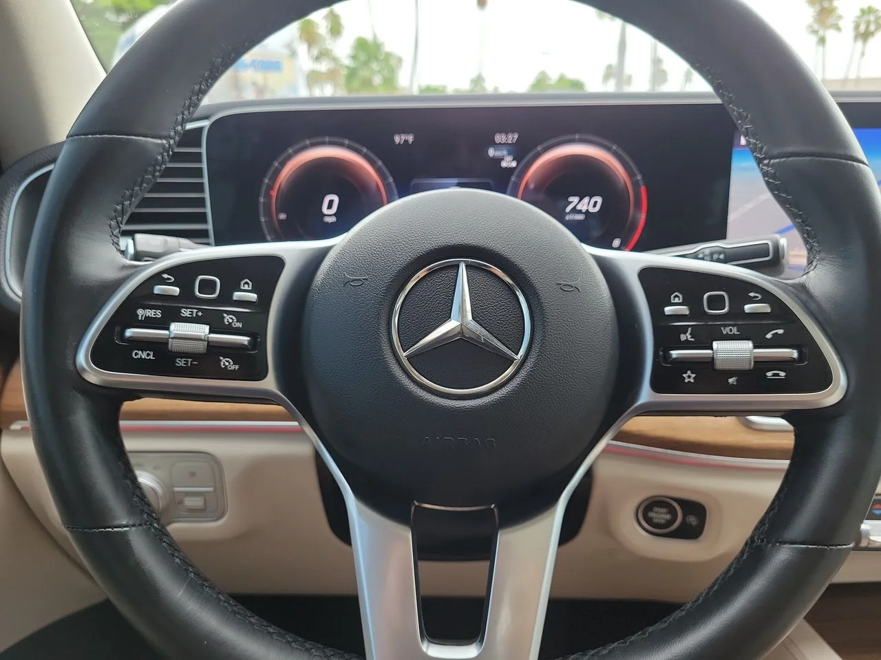 Certified Used 2023  Mercedes-Benz GLE 350 image 32