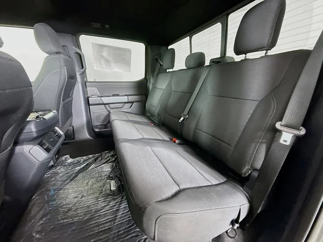 New 2026 Carbonized Gray Metallic Ford XLT image 24