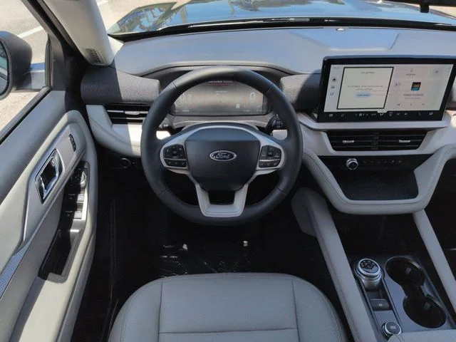 New 2026 Carbonized Gray Metallic Ford Active image 16