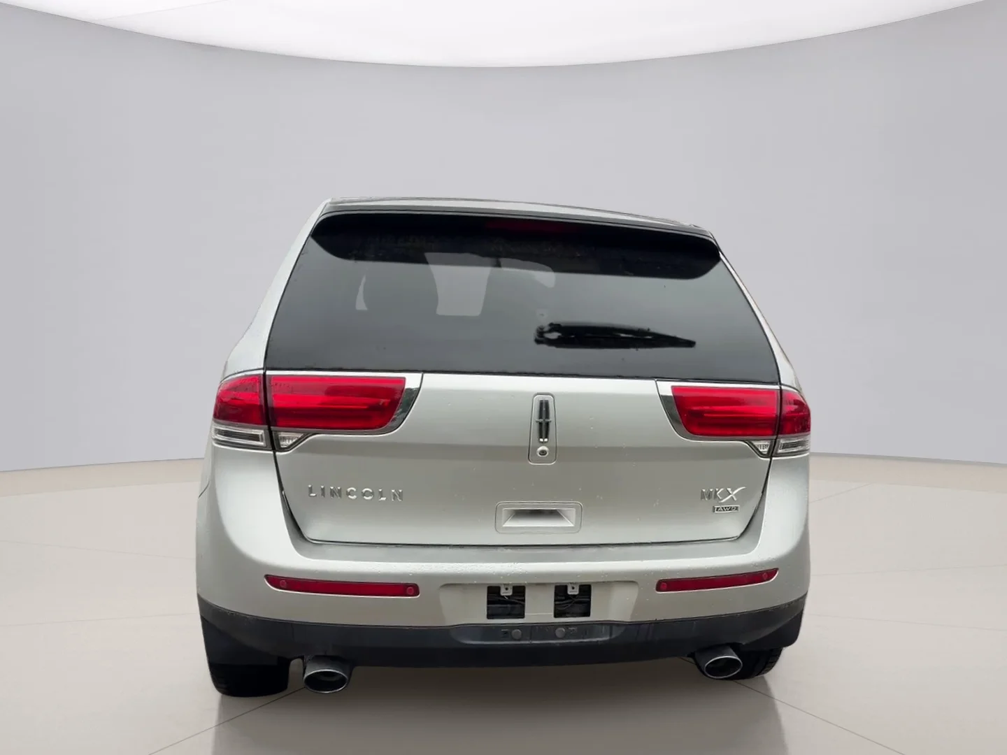 Used 2013 Silver Lincoln AWD image 4