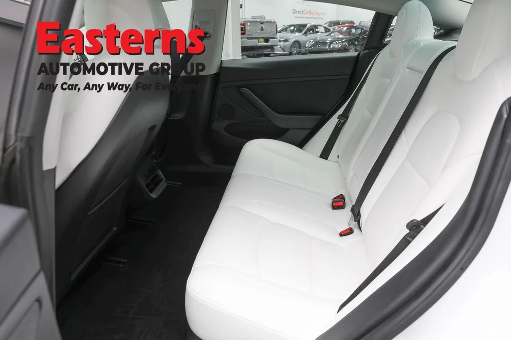 Used 2023 White Tesla Base image 16
