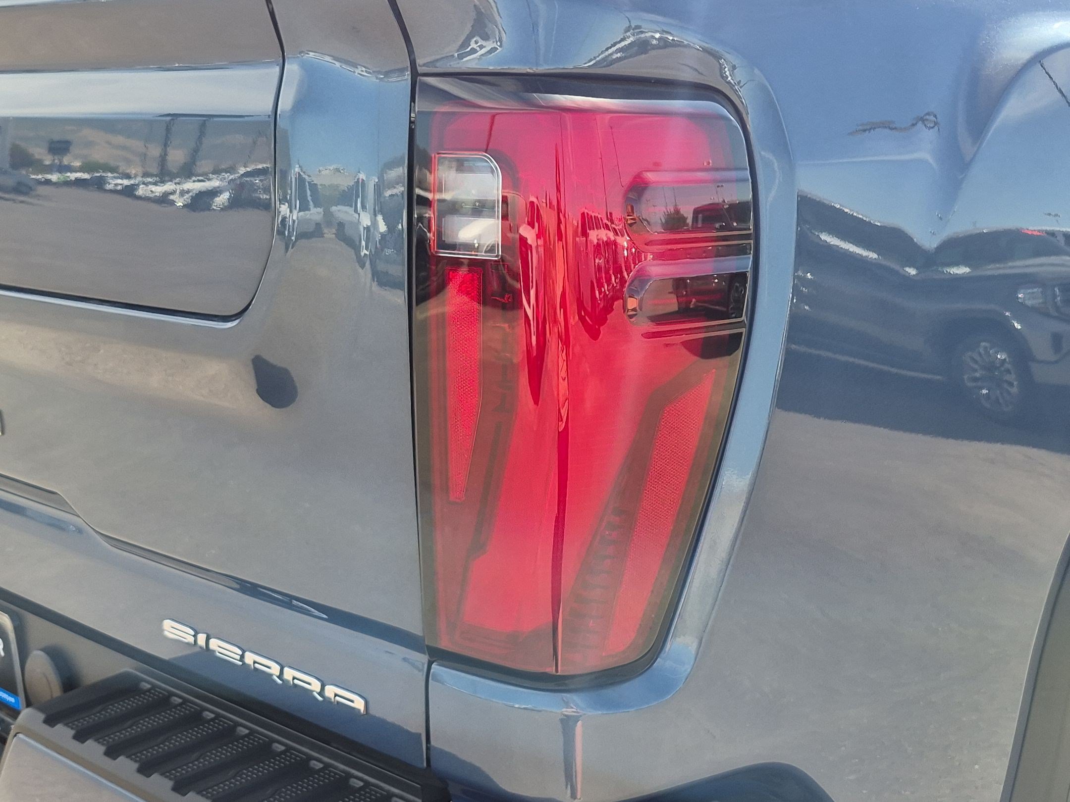 2026 GMC Sierra 3500HD Denali Ultimate - Photo 11